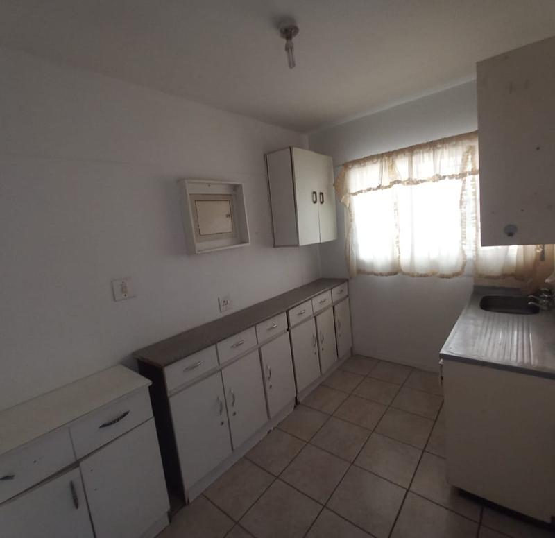 1 Bedroom Property for Sale in Sidwell Eastern Cape